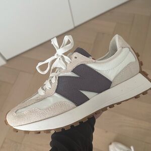 New Balance 327 White, Tan, with Plum Accents